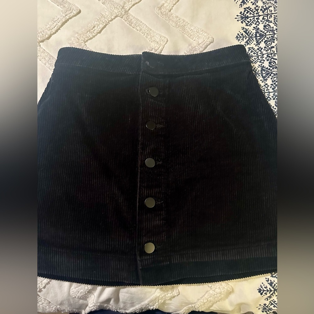 Black corduroy American Apparel Skirt - size S